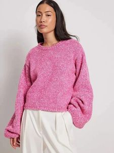 Kobiety swetry kobiety solidne dzianiny o nokrecie wycięte koronkowe koronkowe uprawa z długim rękawem Top 2023 Autumn Sexy Highstreet Cloth Knitwear