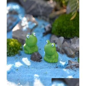 Dekoracje ogrodowe 10pcs mini niebieskie oczy Frog Terrarium Figurines Fairy Miniatures Miniatuuras Para Jardins Craft Bonsai Home Dr Dhpic