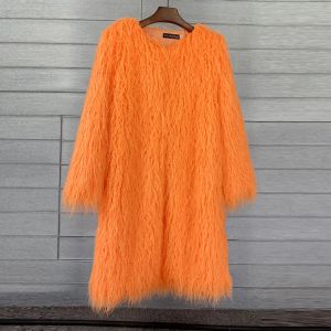 Women Faux Sheep Fur Long Sleeve Coat Loose High Street Elegant Thick Plush Outwear Round Neck Slim Fit 2023 Autumn