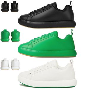 Klänning casual skor för män kvinnor sneakers topp hög kvalitet 2024 mode jogging promenad sko trippel vit svart tallgrön män kvinnor plattform sneaker 36-45
