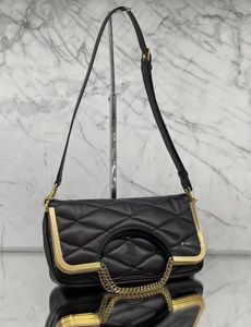 Orijinal Tasarımcı Çanta Yeni Yaz Koyun Dinini Metal Flep Bag Retro Tasarım İki Yönlü Fermuar Çoklu Arka Yöntemler Çanta Ziyafet Çantası Tote Çanta Motosiklet Çantası Moda Çantalar