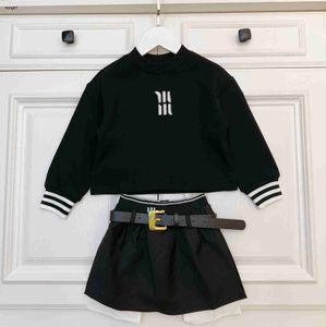 vestiti per bambini di marca firmati per bambini Abiti eleganti Set per ragazze autunnali Taglia 100-150 CM 2 pezzi Maglione a maniche lunghe e gonna corta in nylon Sep01