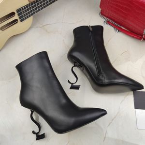 Black Leather Boots Woman Designer Boot High Heel Cowboy Booties Platform Winter Boot Lady Pointed Dress Boot Fashion Rubber Sole