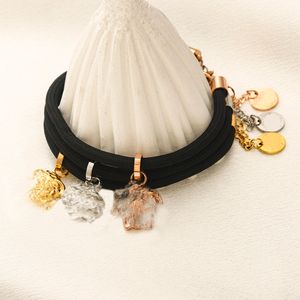 Bracciali di design Bracciale a catena da donna Marchio di lusso Lettera Gioielli di lusso Tessuto placcato oro 18 carati Impermeabile