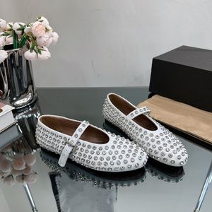2023 Designerskor Luxury Rhinestone Leather Rivet Women's Dress Shoes Flat Shoes Bekväma balett Single Shoes With Box