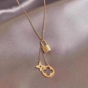 Four Leaf Clover Necklace Four-leaf Cleef Clover Chain Stamp Lock Titanium Steel Jewlery Designer For Women