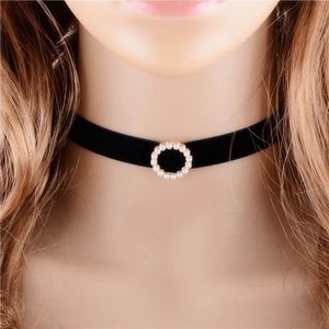 Chokers Choker for Girl Lady Women Bithday Gift Velvet Weaving Man Made Pearls Round Black Lace Necklaces Jewelry 231016