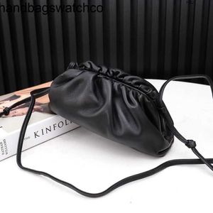 BottegassVenetas Bags Pouch Clutch Bag New Cloud Wrap Pleated Dumpling Bun Womens Versatile Leather Handheld Solid One Shoulder Oblique Straddle Bag frj