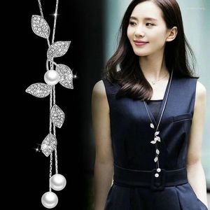 Pendant Necklaces Classic White Simulated-pearl Leaf Drop & Pendants For Women Long Shopping Party Anniversary Jewelry Accessories