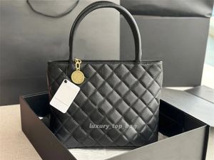 10a toppkvalitet modeväskor 30 cm kvinnors handväska läder kaviar shopping väska klassisk axelväska på väska