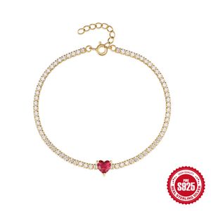 Bezauberndes Damen-Armband aus 925er-Silber, vergoldet, rote CZ-Herz-Tennis-Armband für Mädchen und Frauen, schönes Geschenk