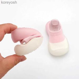 Kids Socks 2023 Baby Shoes Infant Color Matching Cute Kids Boys Shoes Soft Soled Child Floor Shoes Toddler Girls First WalkersL231114