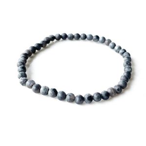 MG0157 NY DESIGN MATTE GRÅ LARVIKITE JABET 4 MM Stenpärlor Armband Mini Gemstone Energy Jewelry278y