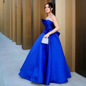 Vintage Long Blue Scalloped Satin Aftonklänningar ärmlös en linje golvlängd formell tillfälle klänning för kvinnor