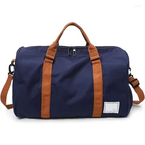 Duffelväskor Hållbar resväska för män och kvinnor fast färg med skorfack lämplig kondition