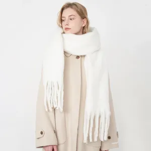 スカーフの女性スカーフ冬のショールとラップバンダナパシュミナタッセルメス厚い毛布豪華なカシミア明るい固体色
