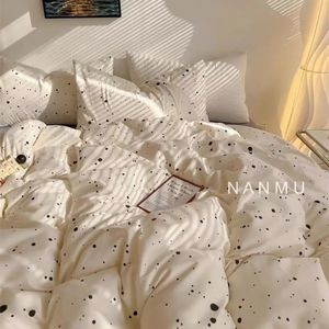 Bedding sets Bedclothes Bed Sheets Set Duvet Cover Couple Double Sheet Bedspread Comfort Sets Bedsheets with Pillow bedspread 231017