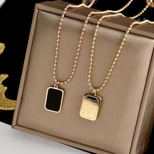 Hänghalsband med 18 K guld geo pärlkedjor halsband kvinnor rostfritt stål smycken designer t visa runway klänning sällsynt ins Japan 231110