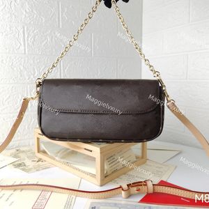 Portfel na łańcuchu bluszczowe torby Lady Prosty crossbody z paskiem łańcuchowym designerskie torby dla kobiet