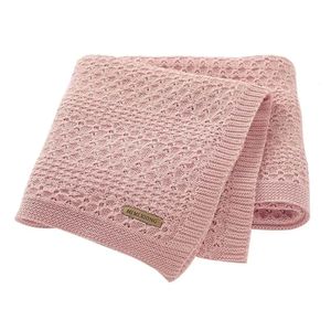 Cobertores de bebê nascidos meninos meninas carrinho cama berço cobertores 100 * 80cm cor sólida de malha infantil crianças mensal swaddle envoltório colchas 231017