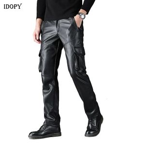 Calças masculinas Idopy Calças cargo de couro sintético estilo militar com vários bolsos cintura elástica Exército tático PU calças de couro macio plus size 231013