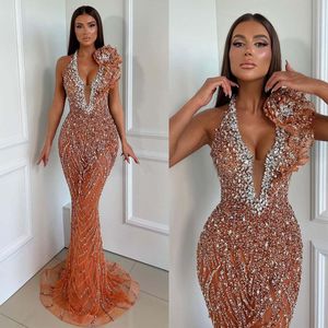 Modest V Neck Evening Dresses Sexy Halter Sleeveless Beading Crystal Sequined Lace Prom Party Gowns Robe