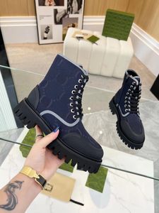 2024 Designer Boot Hot Latest Men women boots Chunky Boot leather crystal outdoor Martin Ankle Fashion designer Platform booties 01