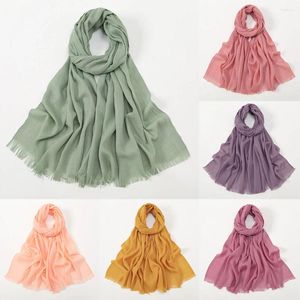 Halsdukar kvinnor solid tunna bambu hijab halsdukar tofs long crinkle turban sjalar kvinnliga muslimska huvudduk kvinnans huvudomslag