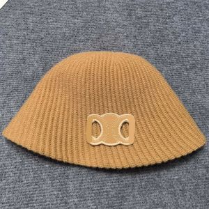 4 Colors Designer Woman Bucket Hat Luxury Cap Warm Knitted Hat Fashion Brand Knit Cap Winter Fitted Basin Cap Outdoor G23101710Z-6