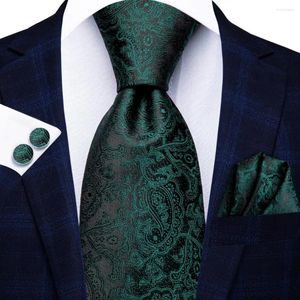 Bow Ties Hi-Tie Designer Xmas Paisley Green Slips Silk Elegent slips för män Fashion Brand Christmas Party Handky Cufflink Wholesale