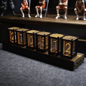 Skrivbordsklockor lyx Nixie Glow Tube Clock Wood Diy Table Clock Creative Electronic Desktop Clocks RGB Silent Digital Watch Decoration Gift 231017