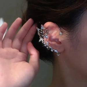 Stud koreansk älvfjäril öronkuff utan piercing klippörhängen för kvinnor eleganta glittrande zirkonkristallbröllopsmycken 231016