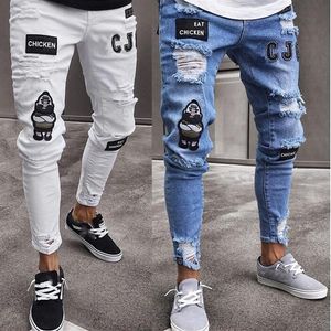 Oss populära ät kycklingblå vita män mager blyerts jeans punk streetwear hiphop smal rippade hål badge män långa byxor byxor276s
