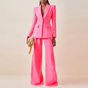 Kvinnors spårningsdräkter High Street est ss Designer Runway Suit Set Women Single Button Slim Fit Blazer Flare Pants Passar Two-Piece Pink 231016