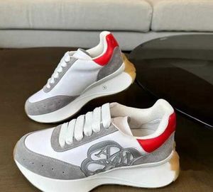 Top designer all'ingrosso sneaker allenatore di lusso scarpe casual in pelle in pelle in pelle