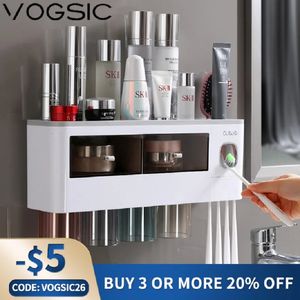 Tandborstehållare Vogsic Magnetic Cup Tandborstehållare Automatisk tandkräm Dispenser Väggmonterade förvaringsställ Hem Badrumstillbehör Set 231013