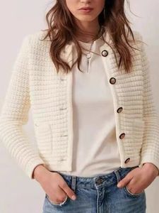 Womens Knits Tees Women Knit Sweater Cardigan With Pockets Early Autumn Lady Long Sleeve Elegant Oneck Retro Short Knitwear Top 231017