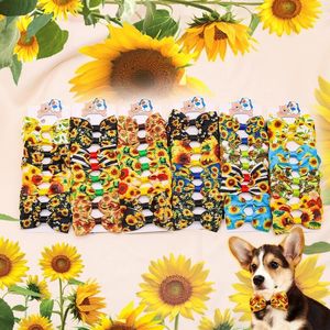 Köpek giyim 8pcs/set yaz yay bağları kolye kedi yaka tımarlama ayçiçeği desen küçük malzemeler için evcil hayvan ürünleri