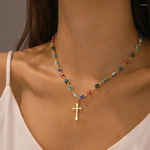 Anhänger Halsketten Bohemian Devil's Eye Reis Perle Kreuz Halskette Für Frauen Gothic Retro Charme Strand Schmuck Zubehör Geschenk