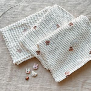 Blankets Baby Embroidery Muslin Swaddle For Born Wrap Stroller Infant Diaper Throw Blanket Waffle Bedding Accessories