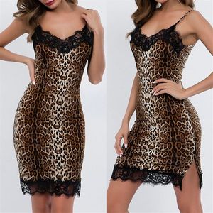 Kadınlar Leopar Dantelli İç çamaşırı Nightwear Sweet Goodwear Leopar-Baskı Seksi Nightdress Nighties bayanlar gece elbisesi ev kıyafeti derin v-neck219v