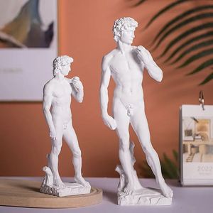 Arti e mestieri Moderno Semplice David Angelo Statua Artigianato in resina Interni Arte Puntelli da tiro Camera modello Scultura Decorazione Armadietto di casa Ornamenti 231017