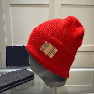SSYY2023 Moda Kafatası Şapkası Tasarımcısı Erkekler Beanie Kadın Sonbahar/Kış Sıcak Örgü Şapkası Marka Kafatası Kapakları Yün Örgü Şapka Lüks Sıcak Şapka 881