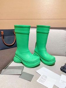 Designer High-Quality Rubber Women's Boots: Round-Toe, Anti-Slip, Versatile Rain Boots