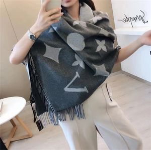 Womens Man Designer Scarf Fashion Brand Luxury Scarfs Cashmere Scarves For Winter Woman Men Long Wraps Winter Christmas Gift 20 Färger