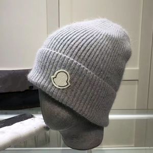 Designer Berretto da baseball da uomo berretto invernale in cashmere lavorato a maglia moda Parigi Classico lettere Stampa berretto hip-hop forza elastica di alta qualità cappello caldo stile classico