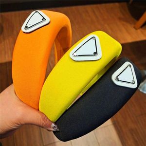 2021Luxury Designer HeadBands Hair Bands for Women Girl Girl Brand Elastic Headband Sports Fitness HeadBand Head wrap3112