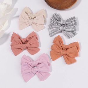 Saç aksesuarları 2pcs/set 3.55 '' bowknot klipler Şirin kızlar için şeker rengi pamuklu yaylar saç tokası barrettes başlık çocuklar