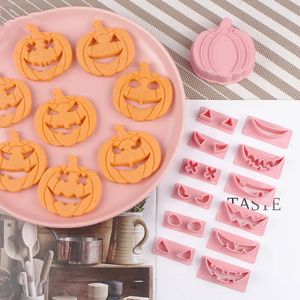 Stampi da forno 13PCS Set Formine per biscotti di Halloween Fai da te Zucca Faccia Biscotto Fondente Embosser Stamp Cake Decorating Tool Forniture 231017