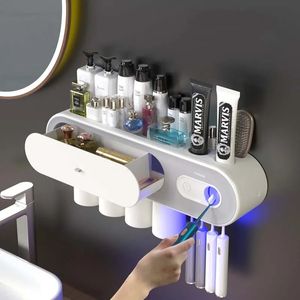 Toothbrush Holders Wall Mounted Automatic Toothbrush Holder Toothpaste Squeezer Solar Energy UV Toothbrush Holder Storage Rack Bathroom Accessories 231013